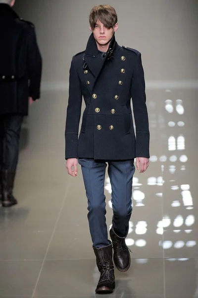 Look 36